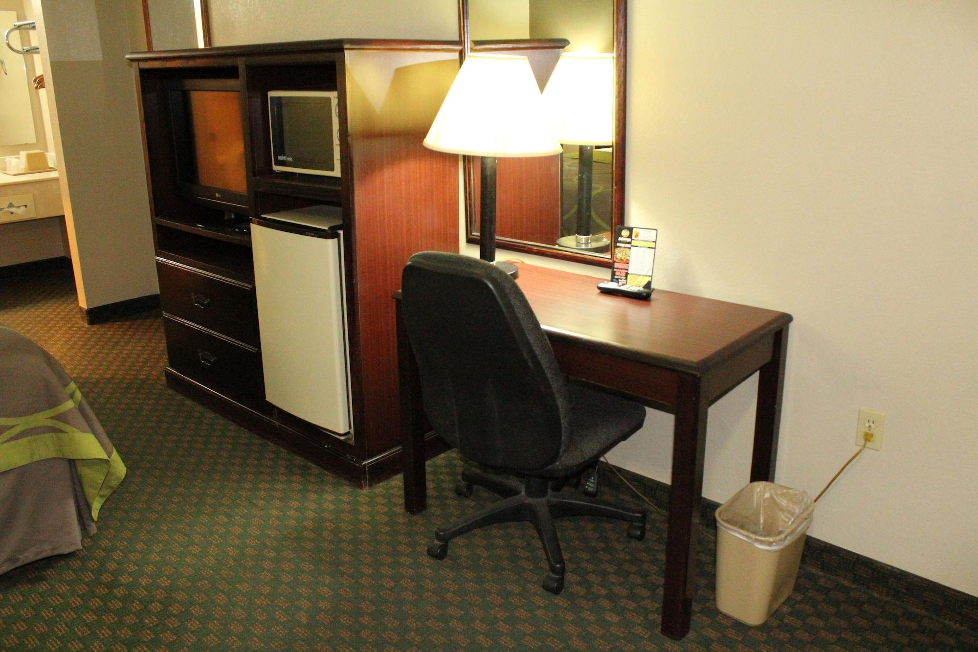 Super 8 By Wyndham Bossier City/Shreveport Area Zewnętrze zdjęcie