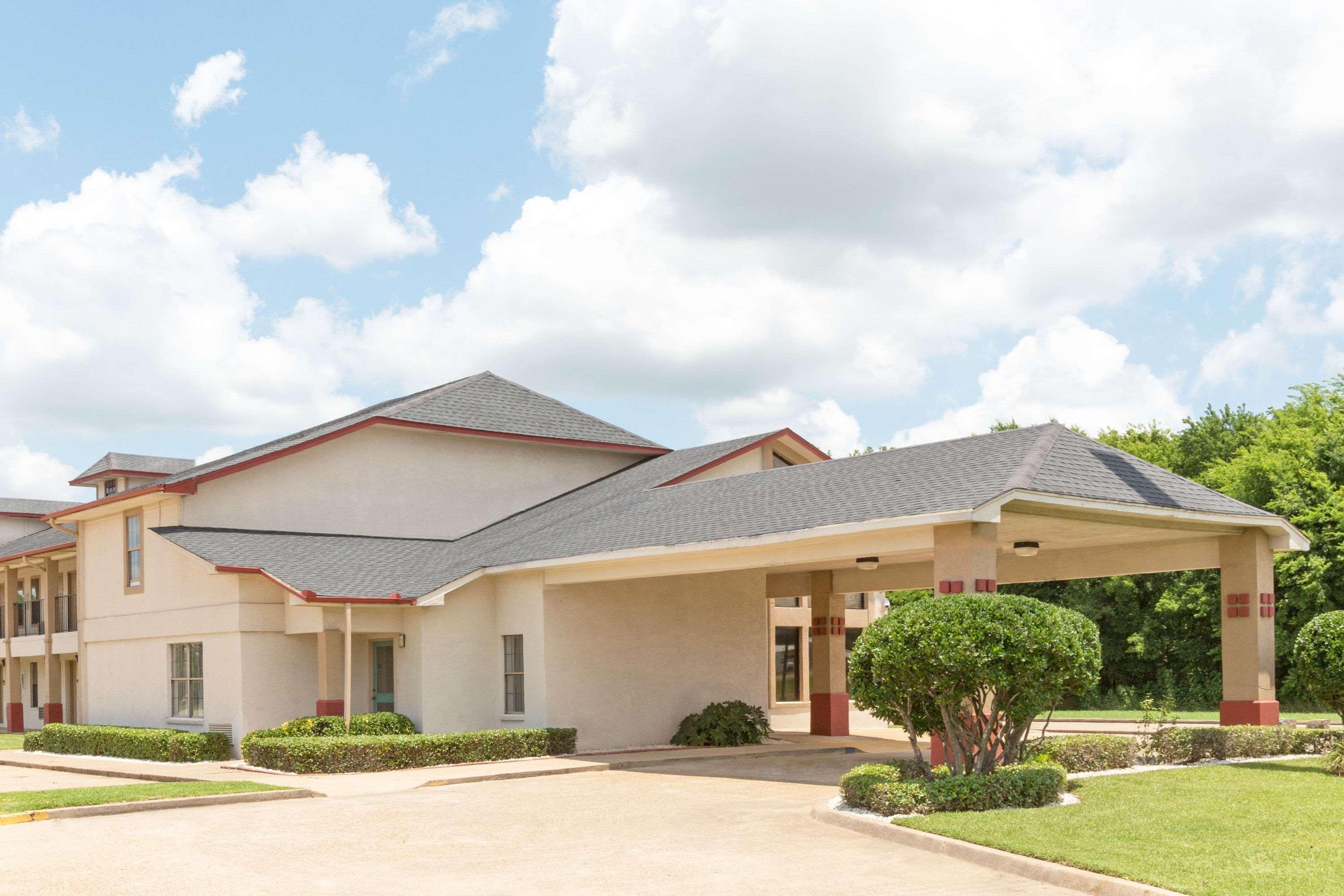 Super 8 By Wyndham Bossier City/Shreveport Area Zewnętrze zdjęcie