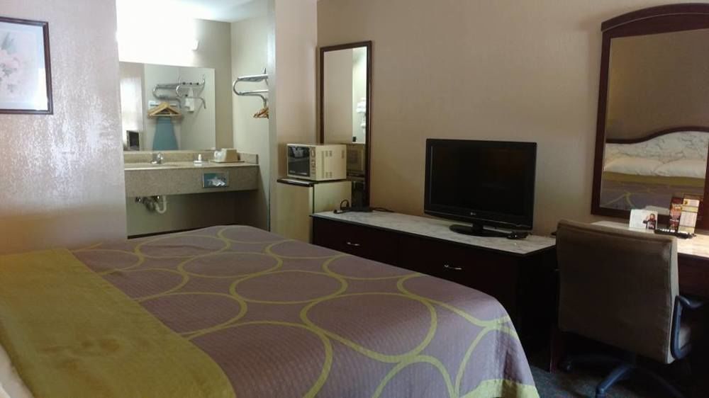 Super 8 By Wyndham Bossier City/Shreveport Area Zewnętrze zdjęcie