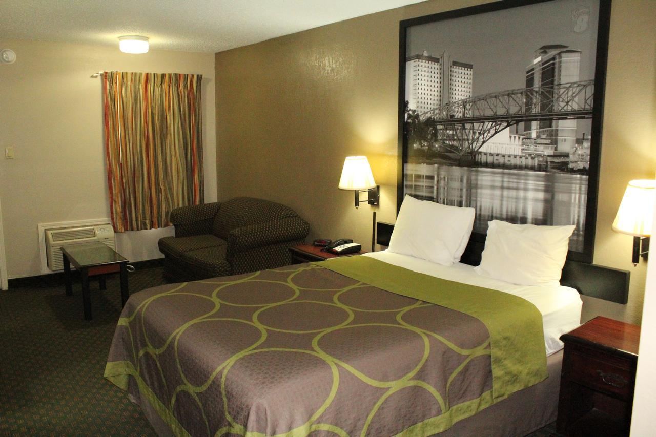 Super 8 By Wyndham Bossier City/Shreveport Area Zewnętrze zdjęcie